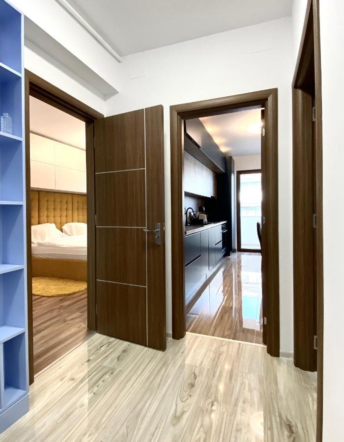 Coquette Apartment Braşov Exteriör bild